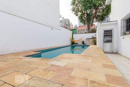 Casa à venda com 265m², 3 quartos e 2 vagasPiscina