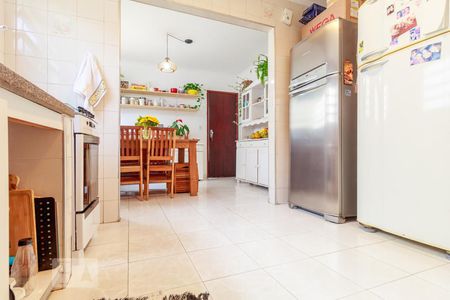 Casa à venda com 265m², 3 quartos e 2 vagasCozinha