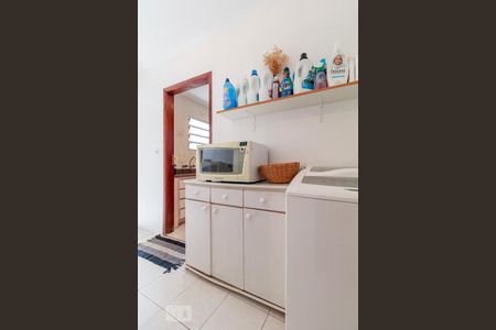 Casa à venda com 265m², 3 quartos e 2 vagasÁrea de Serviço