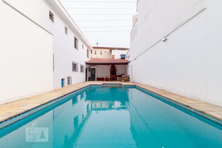 Casa à venda com 265m², 3 quartos e 2 vagasPiscina