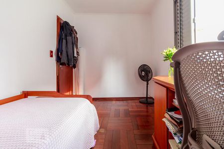 Casa à venda com 265m², 3 quartos e 2 vagasSuíte