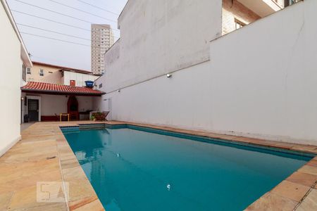 Casa à venda com 265m², 3 quartos e 2 vagasPiscina