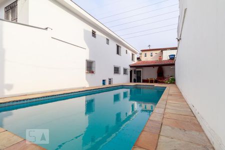Casa à venda com 265m², 3 quartos e 2 vagasPiscina
