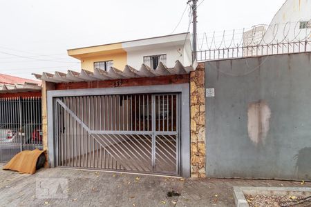 Casa à venda com 265m², 3 quartos e 2 vagasFachada