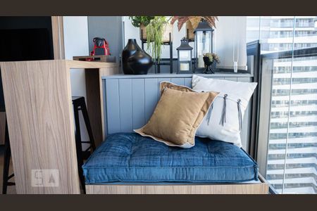 varanda de kitnet/studio para alugar com 1 quarto, 32m² em Pinheiros, São Paulo