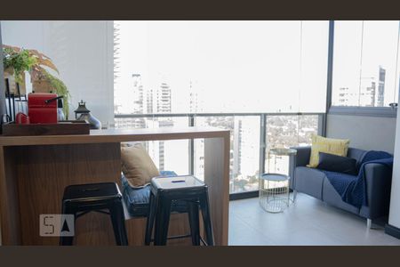 Studio para alugar com 32m², 1 quarto e 1 vagaMesa