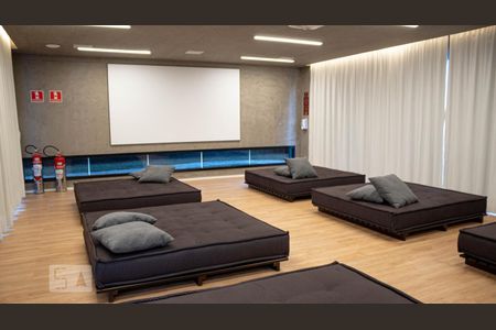 Studio para alugar com 32m², 1 quarto e 1 vagaSala de Cinema
