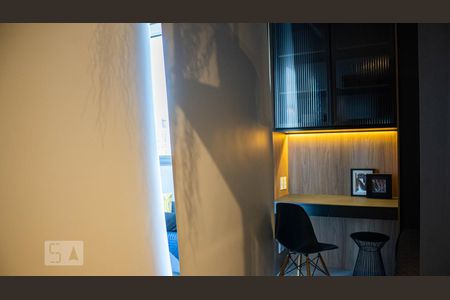 Cortina de kitnet/studio para alugar com 1 quarto, 32m² em Pinheiros, São Paulo