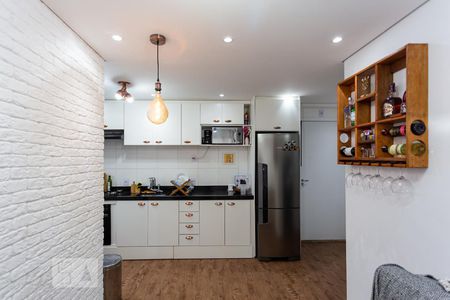 Sala de apartamento para alugar com 2 quartos, 37m² em Presidente Altino, Osasco