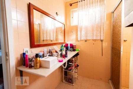 Casa à venda com 564m², 4 quartos e 3 vagasBanheiro da Suíte