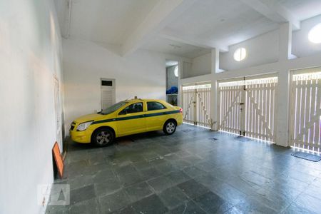 Casa à venda com 564m², 4 quartos e 3 vagasGaragem