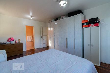 Casa à venda com 564m², 4 quartos e 3 vagasSuíte