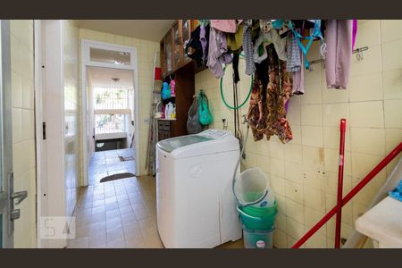 Casa à venda com 564m², 4 quartos e 3 vagasÁrea de Serviço