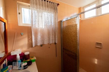 Casa à venda com 564m², 4 quartos e 3 vagasBanheiro da Suíte