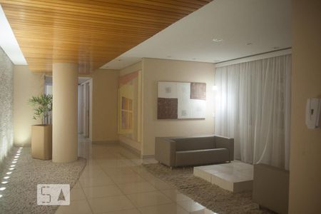 Apartamento para alugar com 79m², 2 quartos e 1 vaga Apartamento para alugar com 79m², 2 quartos e 1 vagaHall de entrada