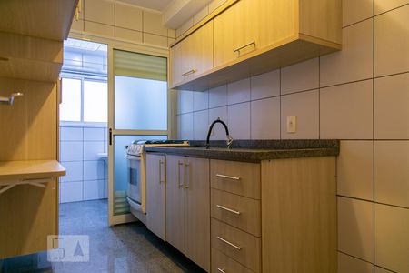 Apartamento para alugar com 79m², 2 quartos e 1 vaga Apartamento para alugar com 79m², 2 quartos e 1 vagaCozinha