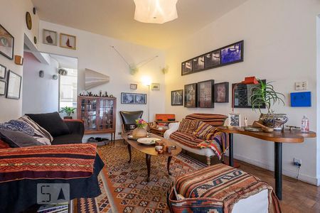 Apartamento à venda com 140m², 3 quartos e 1 vagaSala