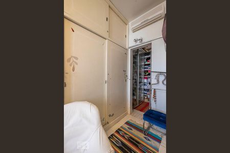 Apartamento à venda com 140m², 3 quartos e 1 vagaQuarto 1