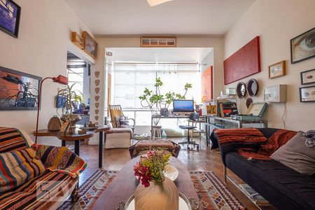 Apartamento à venda com 140m², 3 quartos e 1 vagaSala