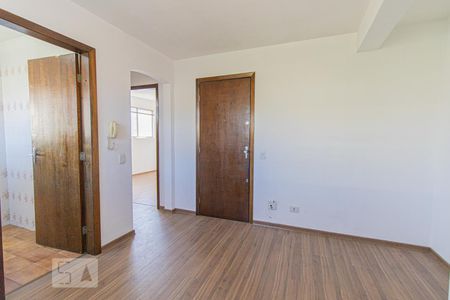 Sala de apartamento para alugar com 1 quarto, 47m² em Rebouças, Curitiba