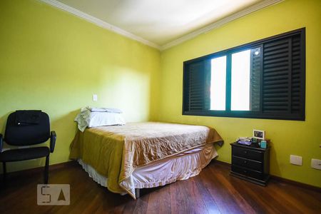 Casa para alugar com 290m², 4 quartos e 2 vagasQuarto 2