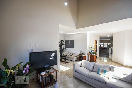 Sala de casa para alugar com 4 quartos, 290m² em Jardim Catanduva, São Paulo
