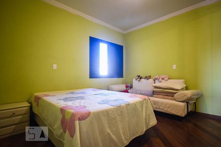 Casa para alugar com 290m², 4 quartos e 2 vagasQuarto 3