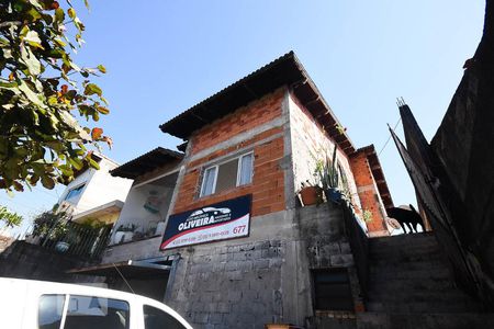 Casa para alugar com 290m², 4 quartos e 2 vagasFachada