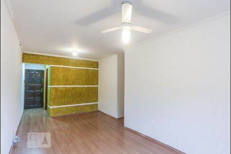Sala de Estar de apartamento para alugar com 3 quartos, 65m² em Vila Butantã, São Paulo