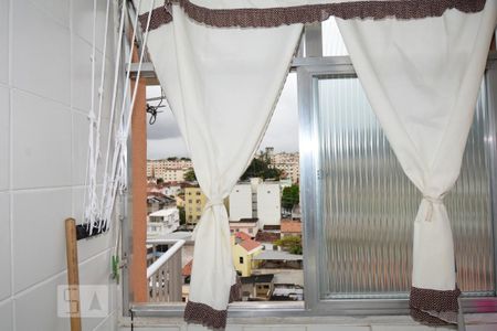 Apartamento à venda com 56m², 2 quartos e 1 vagaCozinha e Área de Serviço
