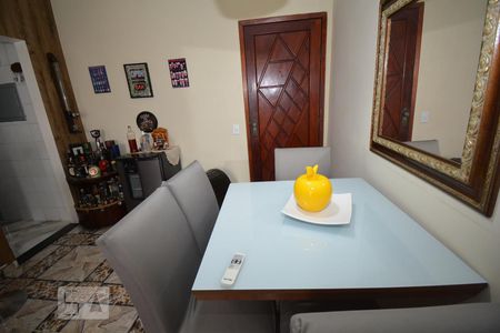 Apartamento à venda com 56m², 2 quartos e 1 vagaSala