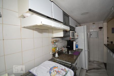 Apartamento à venda com 56m², 2 quartos e 1 vagaCozinha e Área de Serviço
