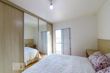 Casa à venda com 220m², 4 quartos e 4 vagasSuite