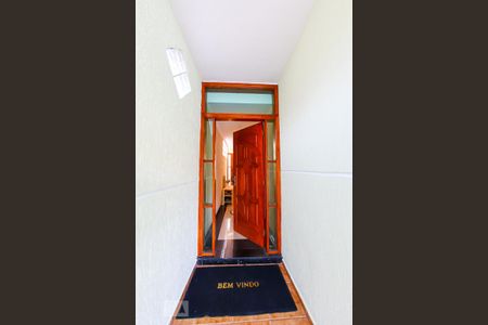 Casa à venda com 220m², 4 quartos e 4 vagasEntrada