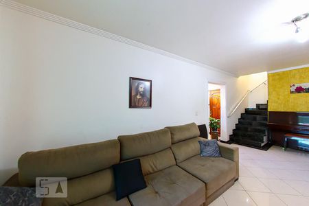 Sala de casa à venda com 4 quartos, 220m² em Vila Nelson, São Paulo