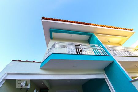 Casa à venda com 220m², 4 quartos e 4 vagasFachada