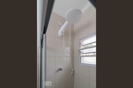 Casa à venda com 100m², 3 quartos e 3 vagasChuveiro