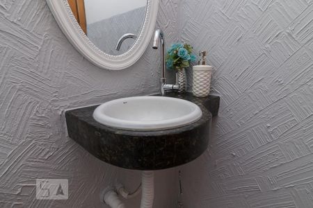 Casa à venda com 100m², 3 quartos e 3 vagasTorneira