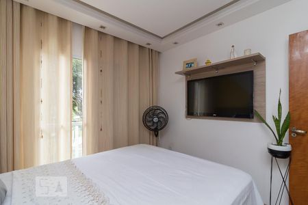 Casa à venda com 100m², 3 quartos e 3 vagasSuíte