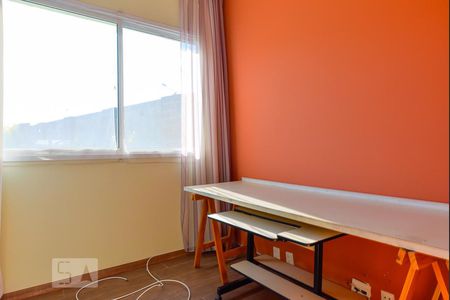 Casa de condomínio à venda com 283m², 3 quartos e 5 vagasEscritório