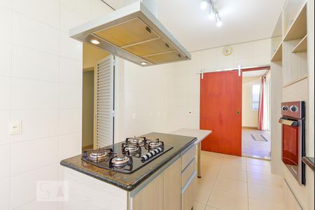 Casa de condomínio à venda com 283m², 3 quartos e 5 vagasCozinha