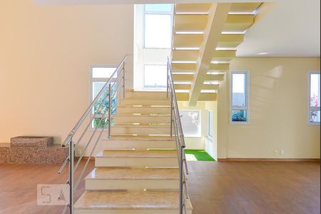 Sala de casa de condomínio à venda com 3 quartos, 283m² em Swiss Park, Campinas