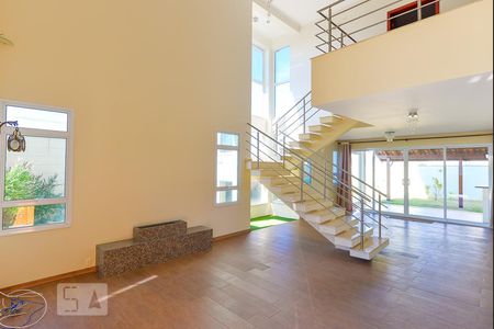 Sala de casa de condomínio à venda com 3 quartos, 283m² em Swiss Park, Campinas