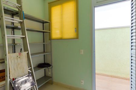 Casa de condomínio à venda com 283m², 3 quartos e 5 vagasArea Serviço