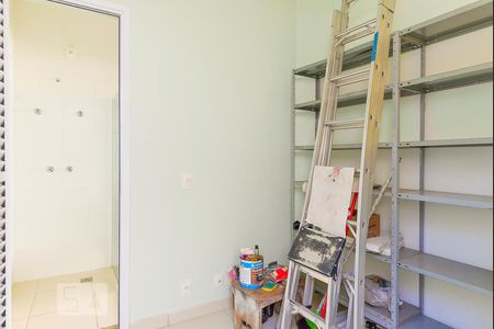 Casa de condomínio à venda com 283m², 3 quartos e 5 vagasArea Serviço