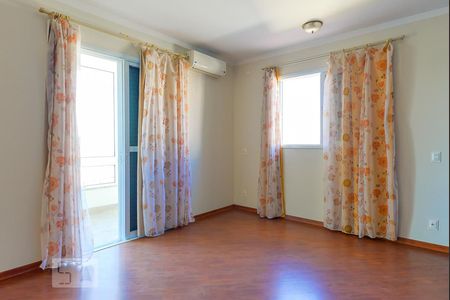 Casa de condomínio à venda com 283m², 3 quartos e 5 vagasSuíte 1