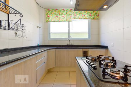 Casa de condomínio à venda com 283m², 3 quartos e 5 vagasCozinha