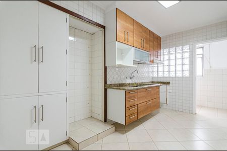 Apartamento para alugar com 97m², 2 quartos e 1 vagaCozinha