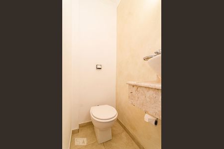 Lavabo de apartamento para alugar com 2 quartos, 97m² em Vila Madalena, São Paulo