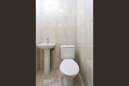 Banheiro de apartamento para alugar com 1 quarto, 40m² em Jardim das Flores, Osasco